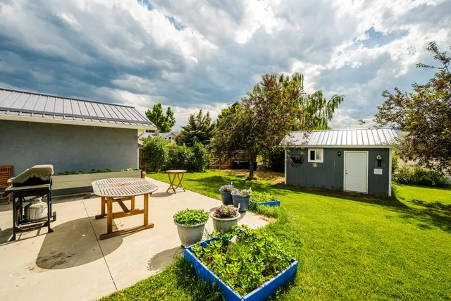 $575,000 | 53 Kelly Lane, Dayton, WY 82836