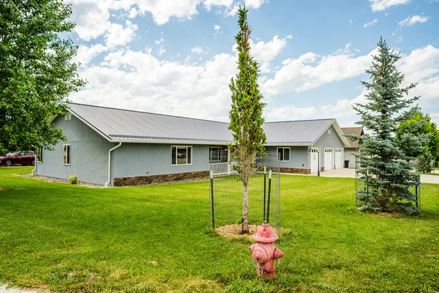 $575,000 | 53 Kelly Lane, Dayton, WY 82836