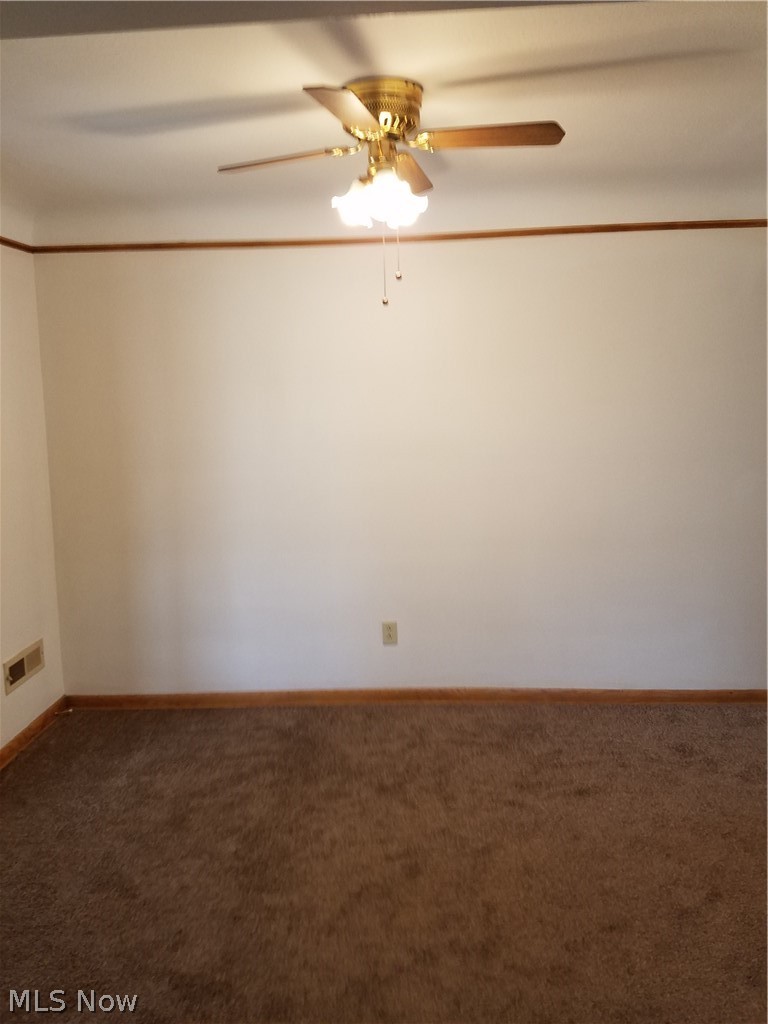 5985 Ridge Road Parma, OH 44129 - Photo 4 of 14 Dining Room with fan