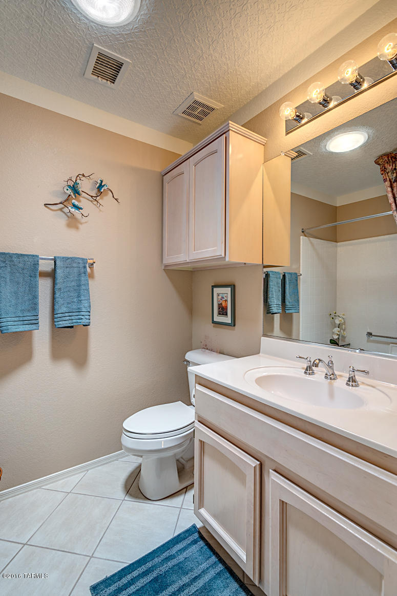 65192 East Emerald Ridge Drive Tucson, AZ 85739 - Photo 17 of 32