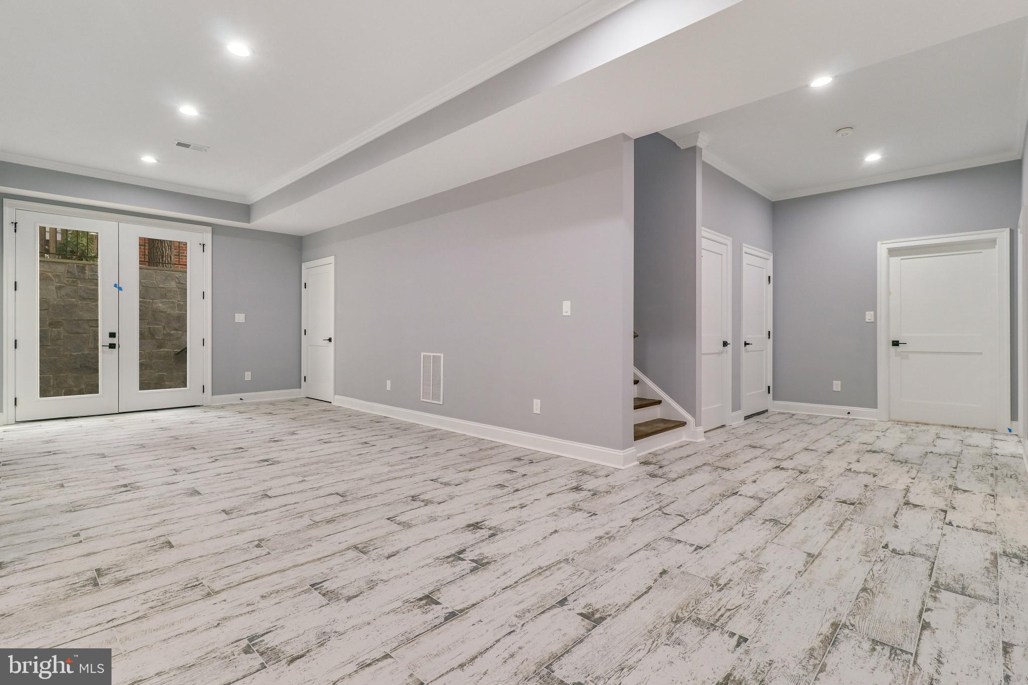 2725 South Arlington Ridge Road Arlington, VA 22202 - Photo 50 of 80 Lower Level