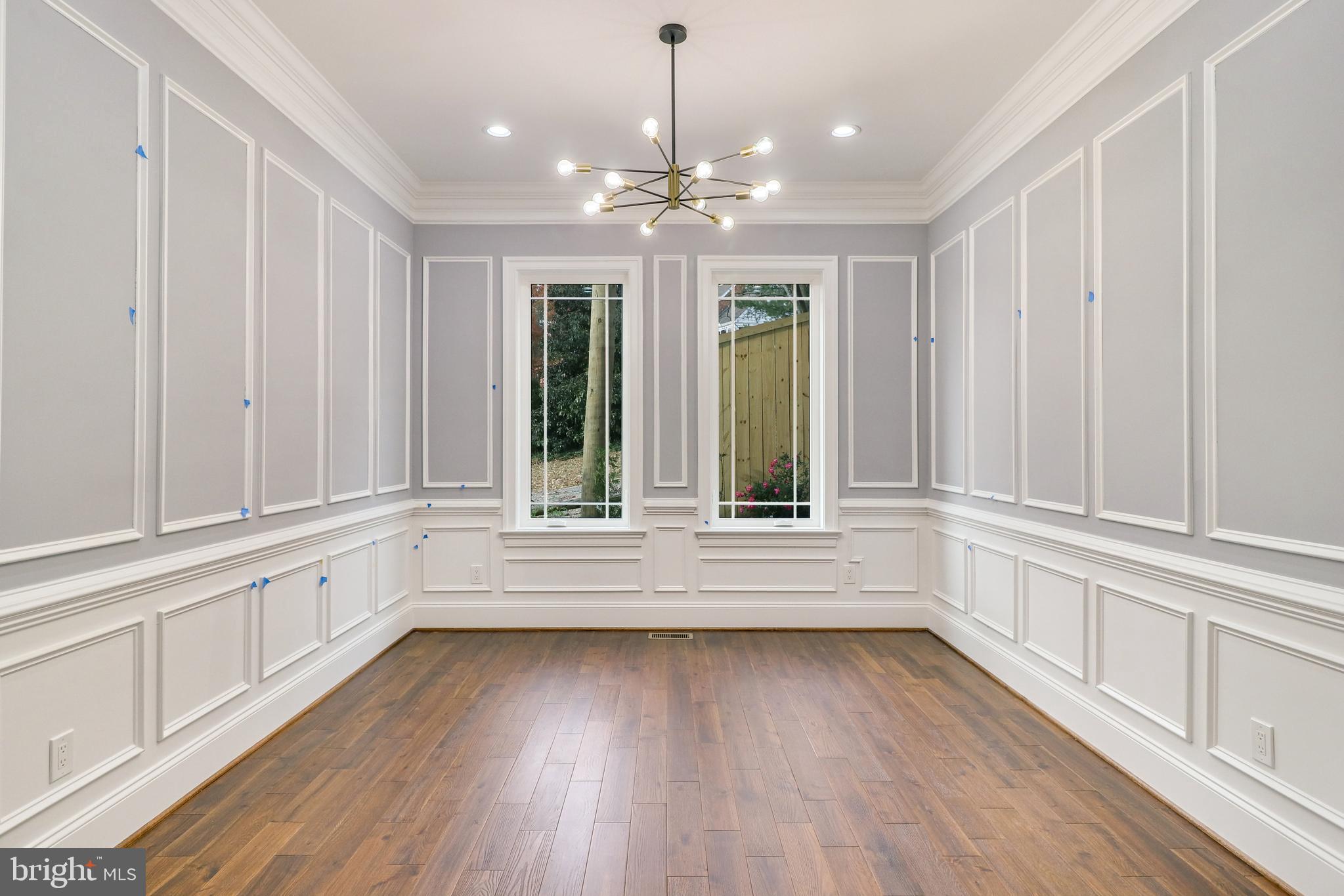 2725 South Arlington Ridge Road Arlington, VA 22202 - Photo 5 of 80 Dining Room