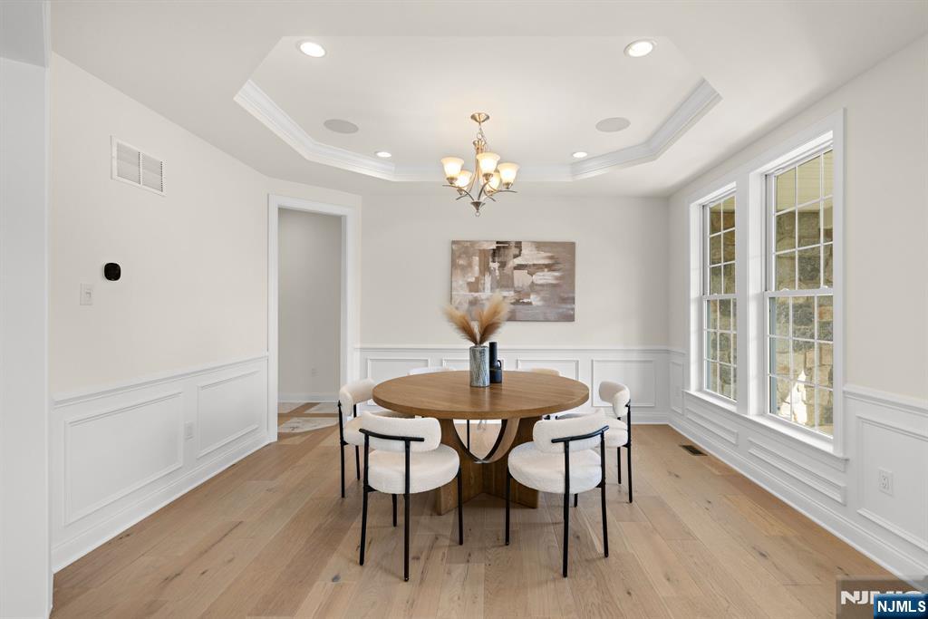 14 Woodmere Road Upper Saddle River, NJ 07458 - Photo 11 of 50