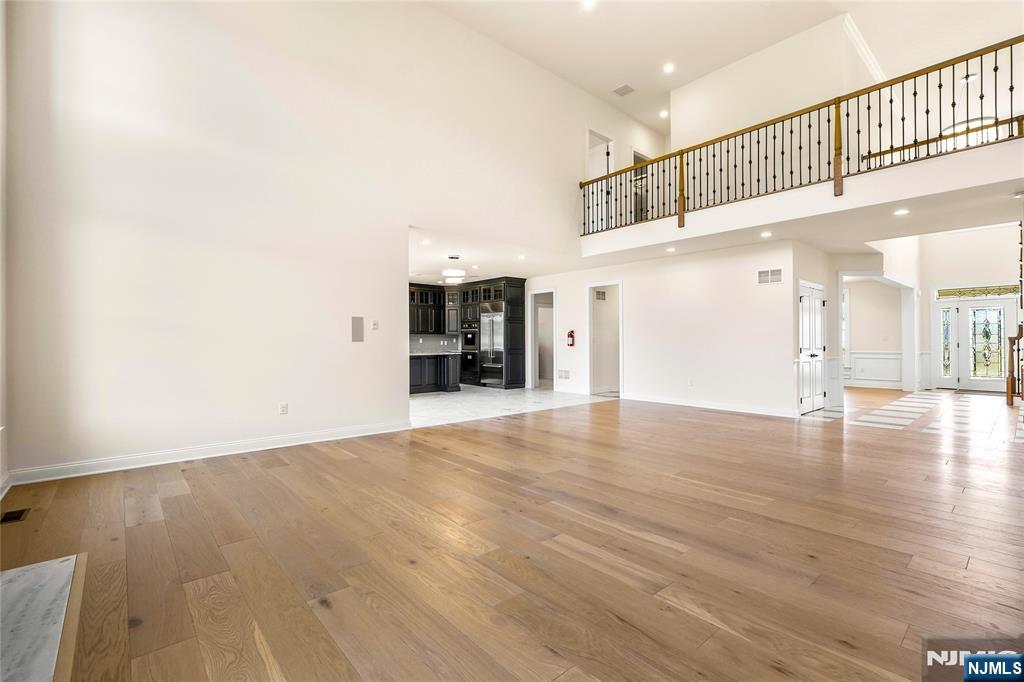 14 Woodmere Road Upper Saddle River, NJ 07458 - Photo 17 of 50