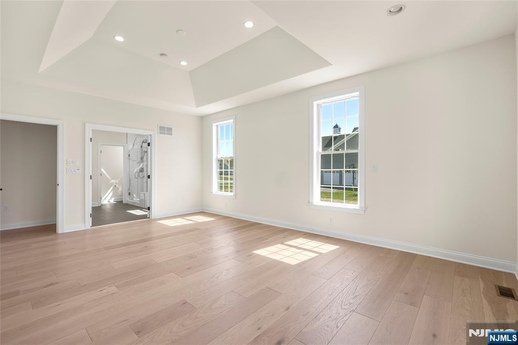 14 Woodmere Road Upper Saddle River, NJ 07458 - Photo 27 of 50