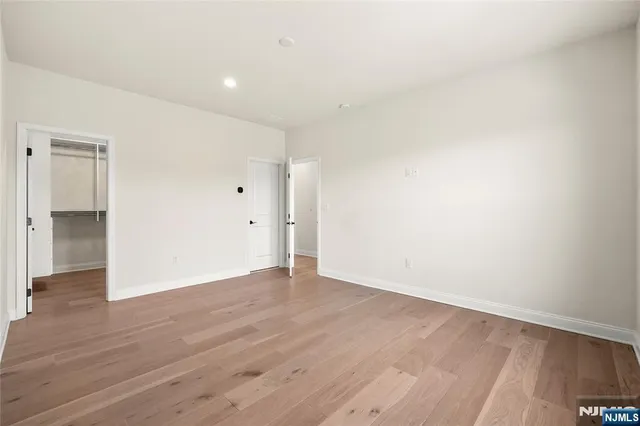 $18,000 | 14 Woodmere Road, Upper Saddle River, NJ 07458