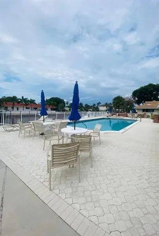 $2,400 | 2800 Northeast 14th Street Causeway, Unit 207, Pompano Beach, FL 33062