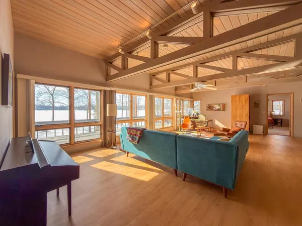 $1,200,000 | 3620 Gryce Styne Road Northeast, Bemidji, MN 56601