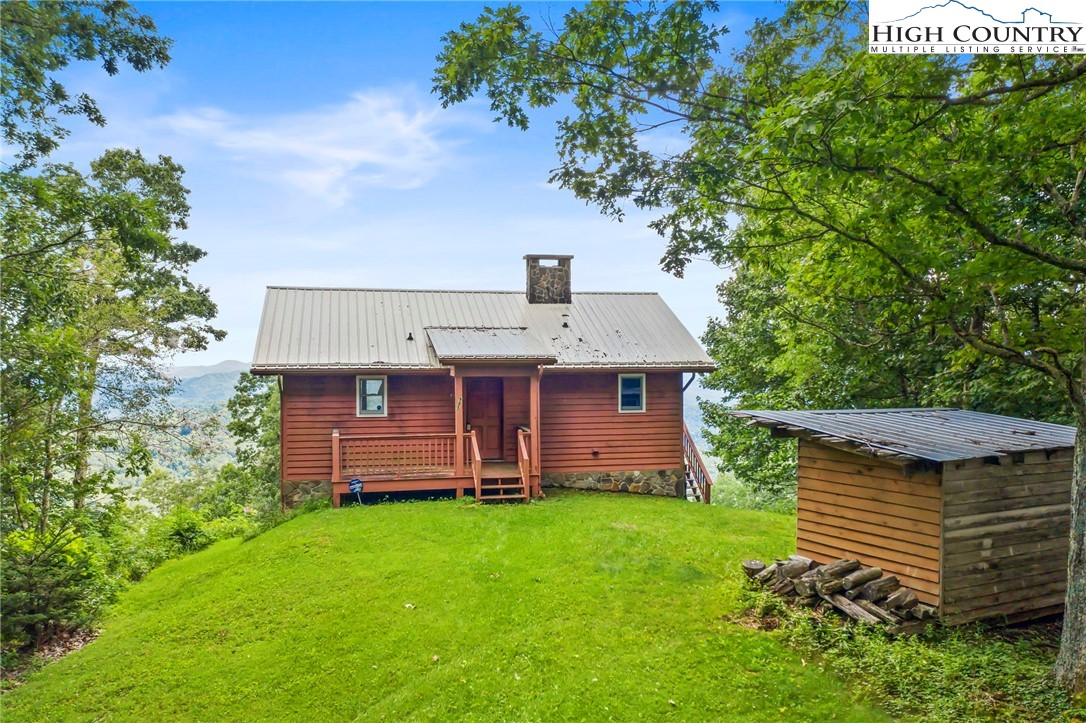 985 Locust Gap Road Vilas, NC 28692 - Photo 43 of 45 Gallery Image 43