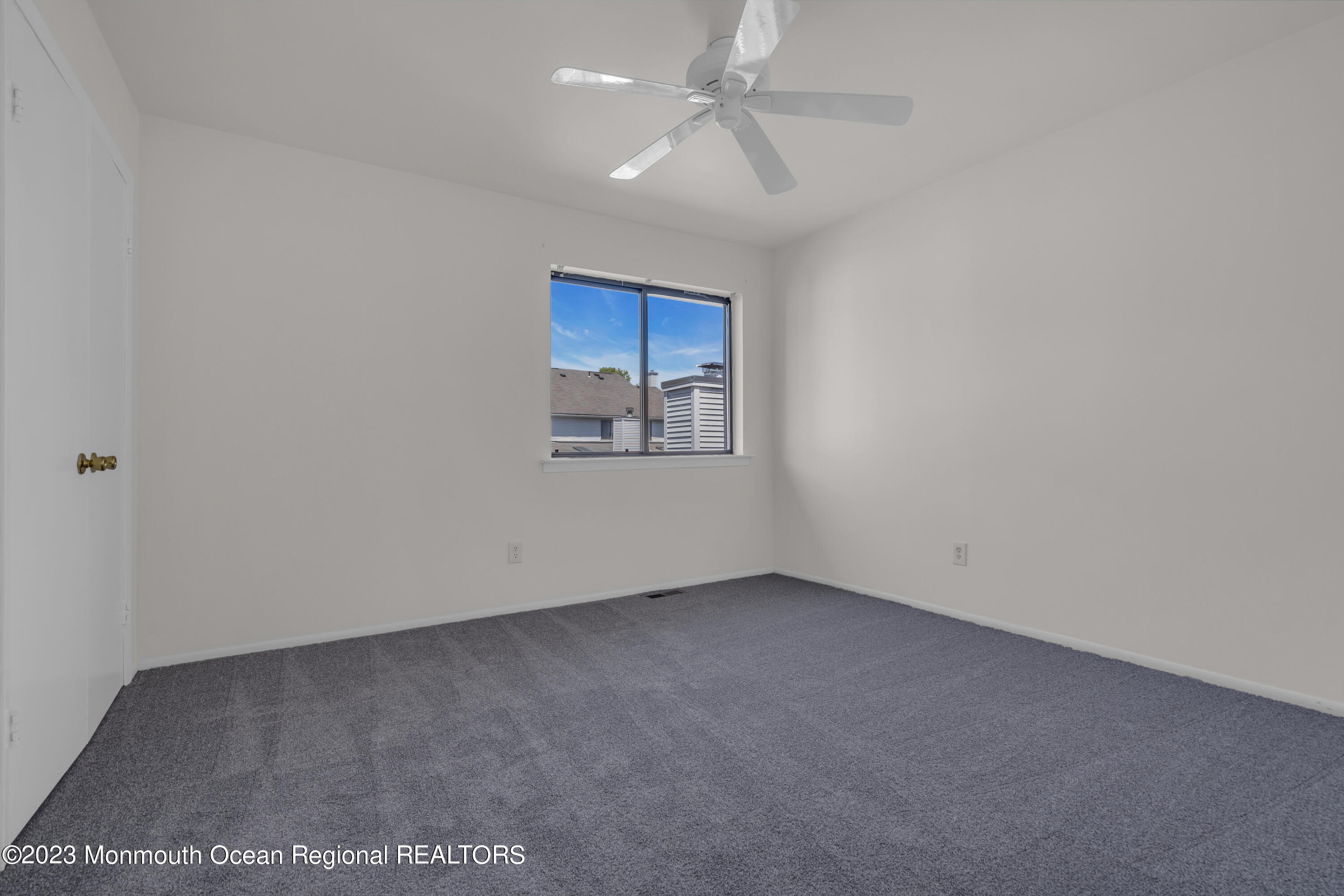 67 Chestnut Way, Unit 67 Manalapan, NJ 07726 - Photo 26 of 39 038_dsc04012