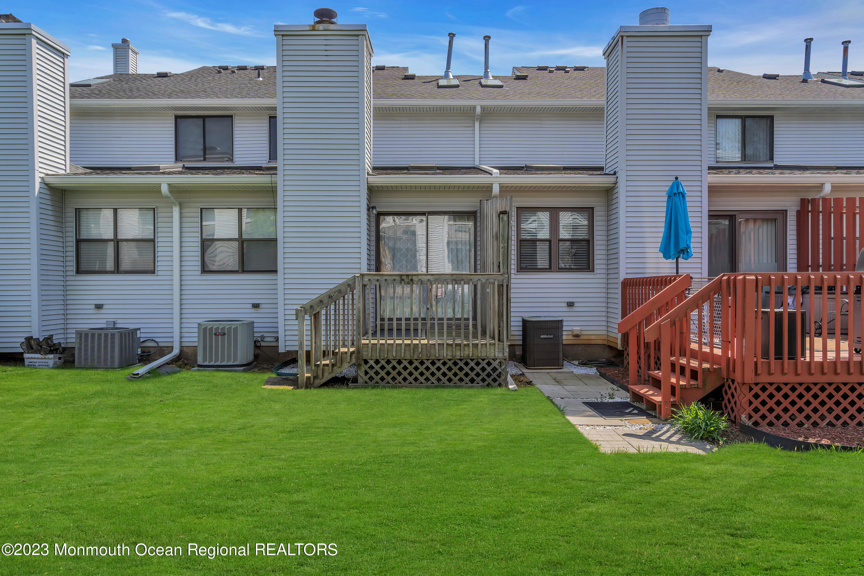 67 Chestnut Way, Unit 67 Manalapan, NJ 07726 - Photo 30 of 39 049_dsc04162-1