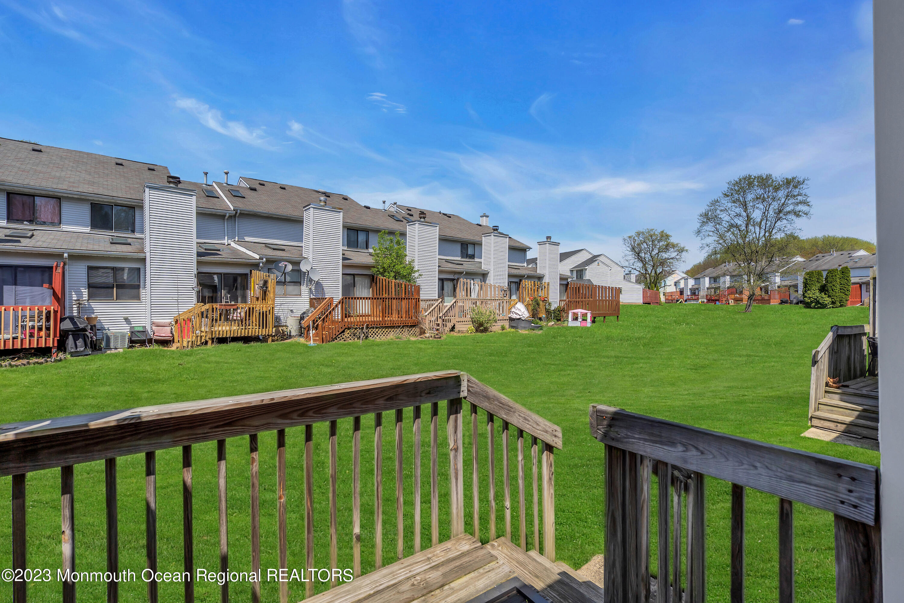 67 Chestnut Way, Unit 67 Manalapan, NJ 07726 - Photo 31 of 39 050_dsc04147-1