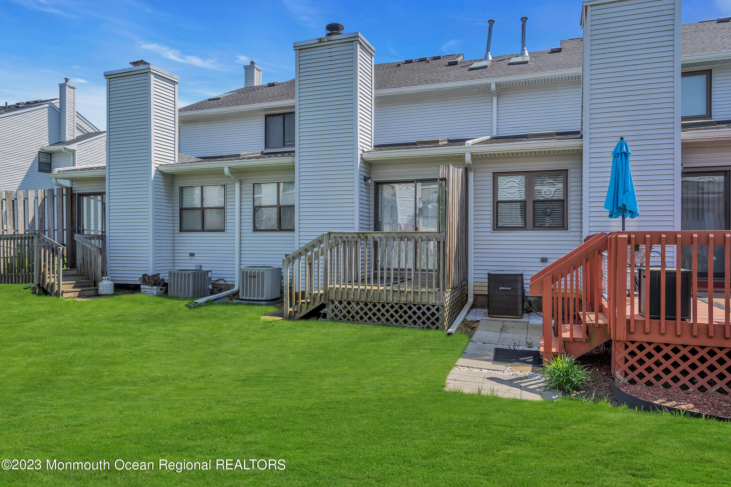 67 Chestnut Way, Unit 67 Manalapan, NJ 07726 - Photo 34 of 39 053_dsc04167-1