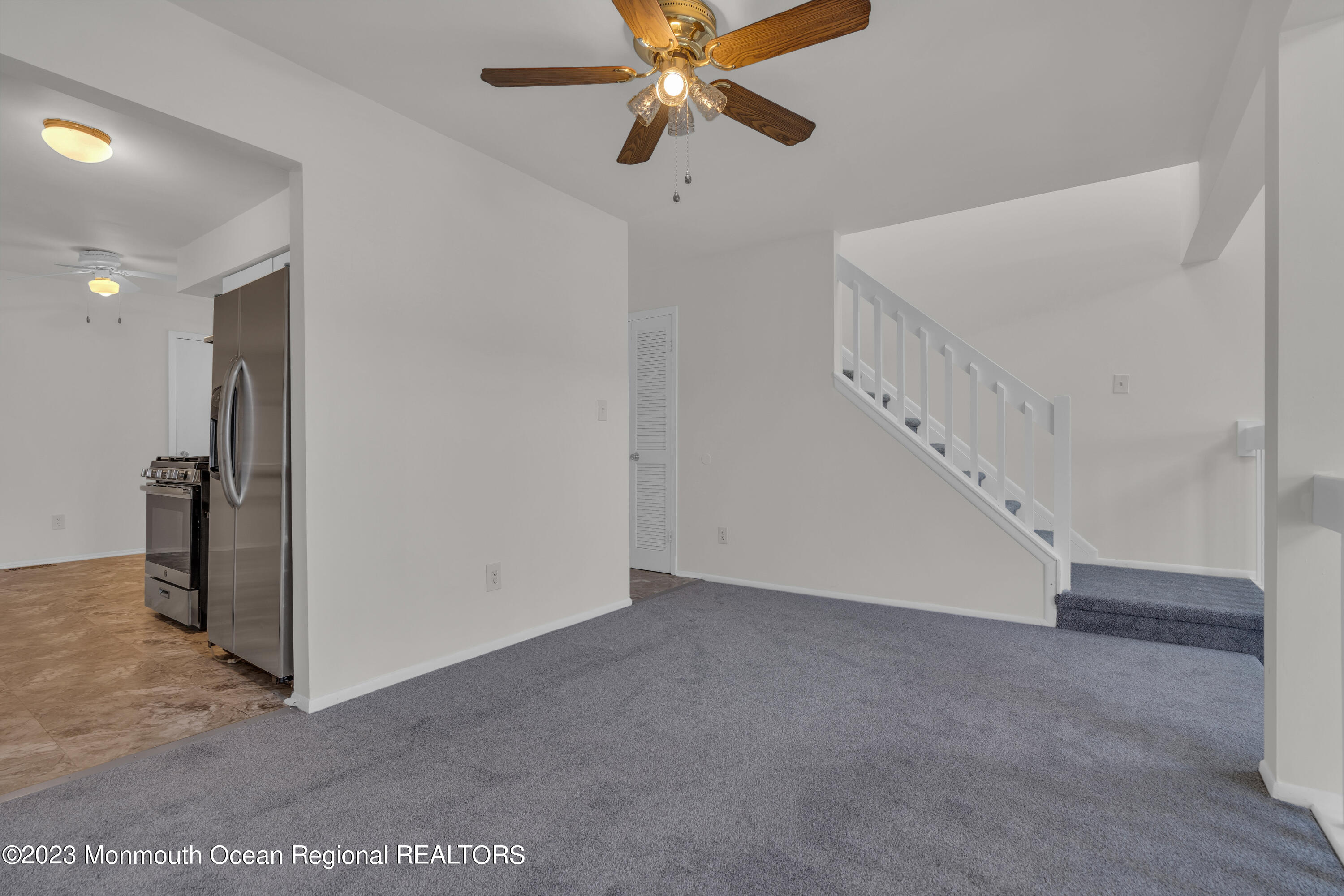67 Chestnut Way, Unit 67 Manalapan, NJ 07726 - Photo 5 of 39 024_dsc03927