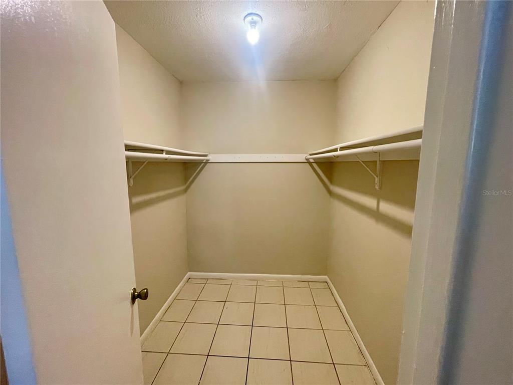 5119 Curry Ford Road, Unit 1 Orlando, FL 32812 - Photo 6 of 10 a view of a room