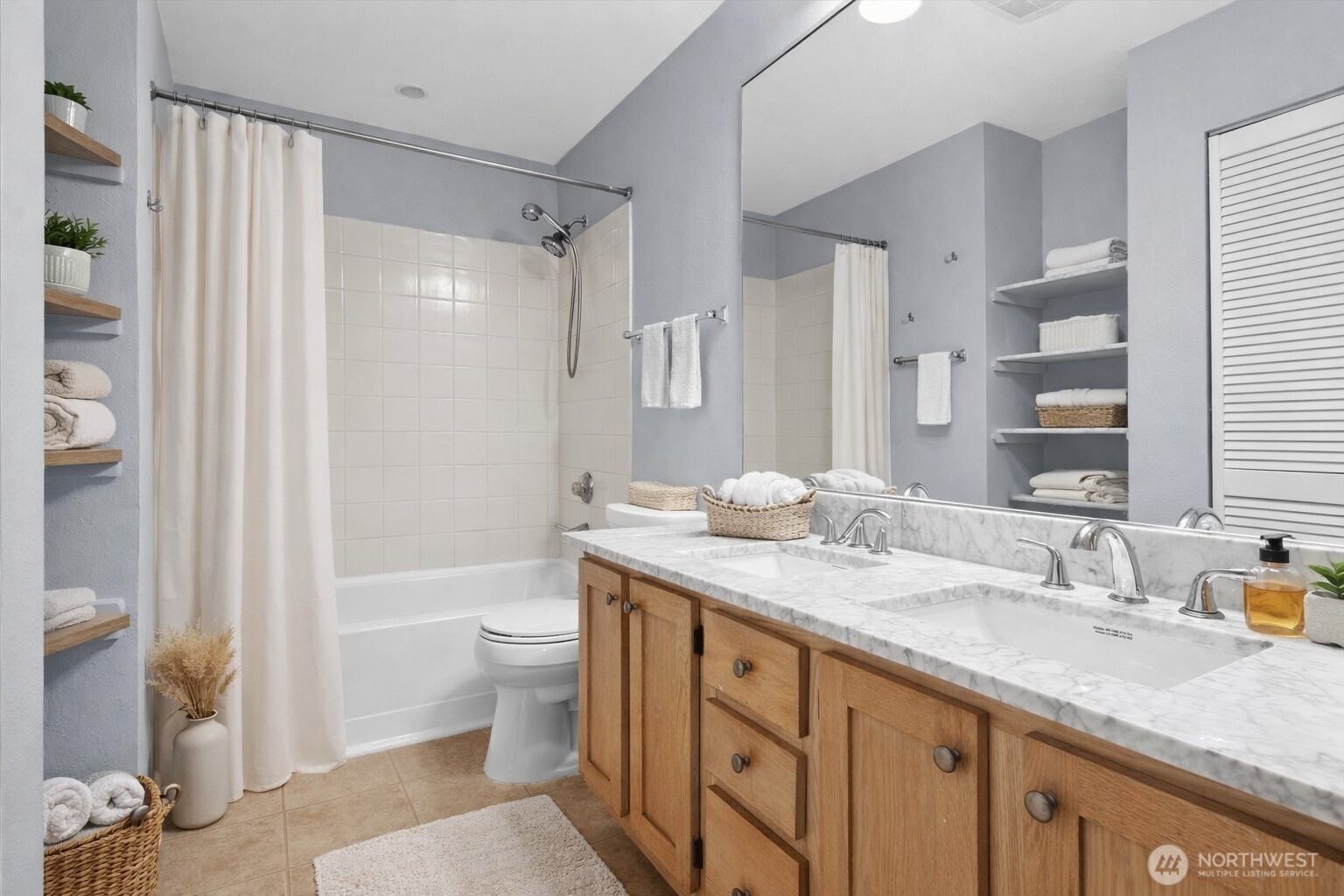 31500 33rd Place Southwest, Unit E201 Federal Way, WA 98023 - Photo 15 of 27