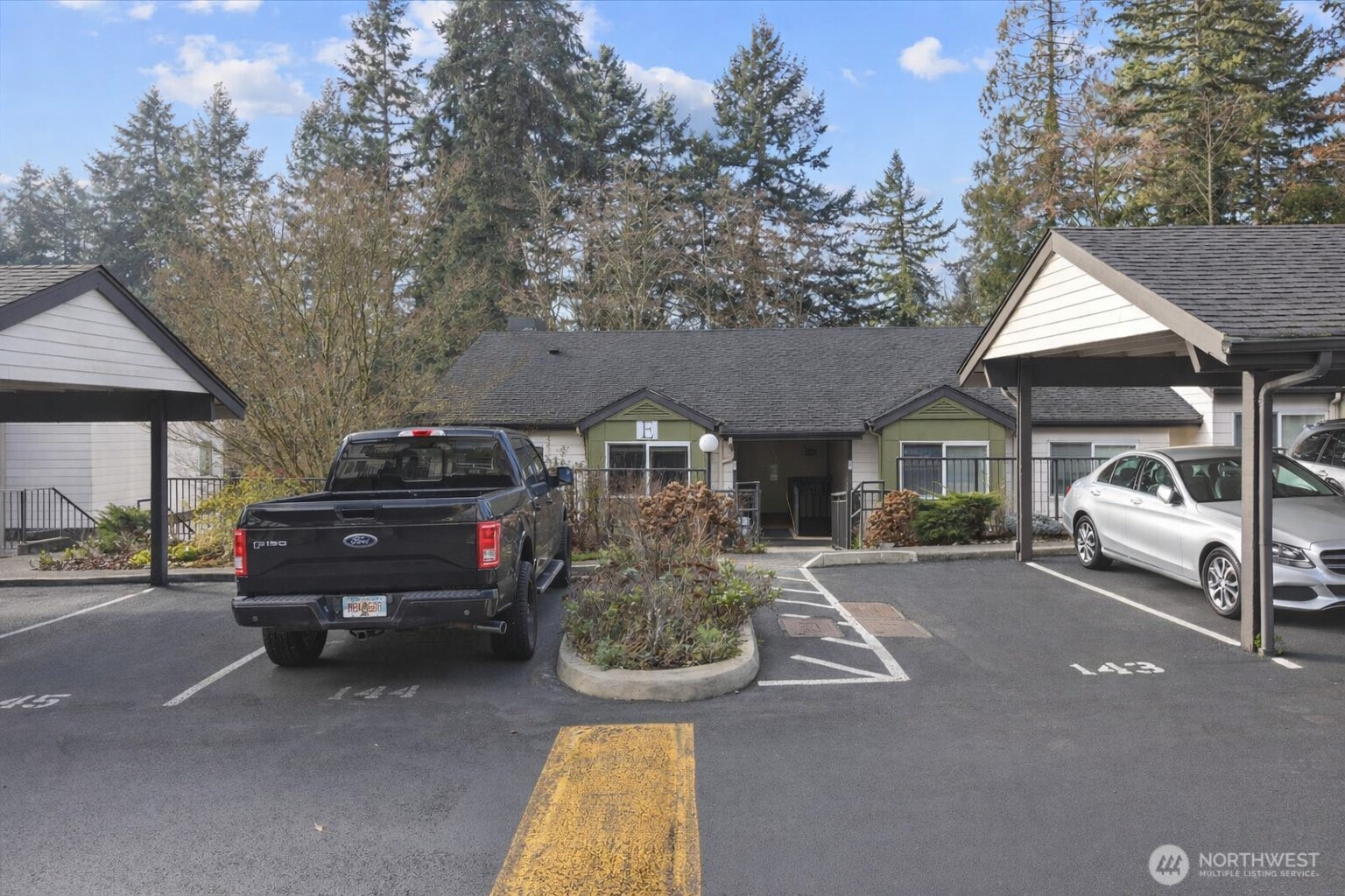 31500 33rd Place Southwest, Unit E201 Federal Way, WA 98023 - Photo 2 of 27