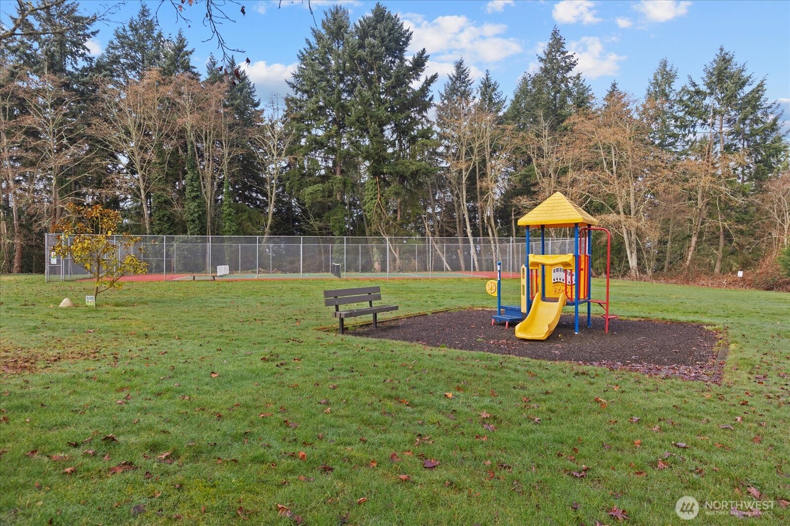 31500 33rd Place Southwest, Unit E201 Federal Way, WA 98023 - Photo 22 of 27