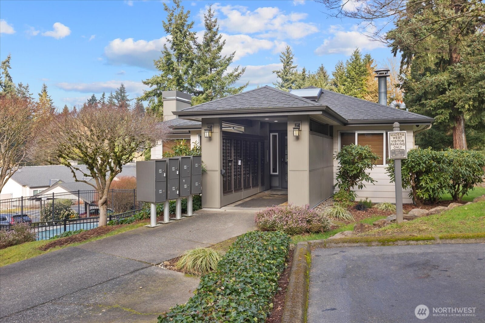 31500 33rd Place Southwest, Unit E201 Federal Way, WA 98023 - Photo 24 of 28