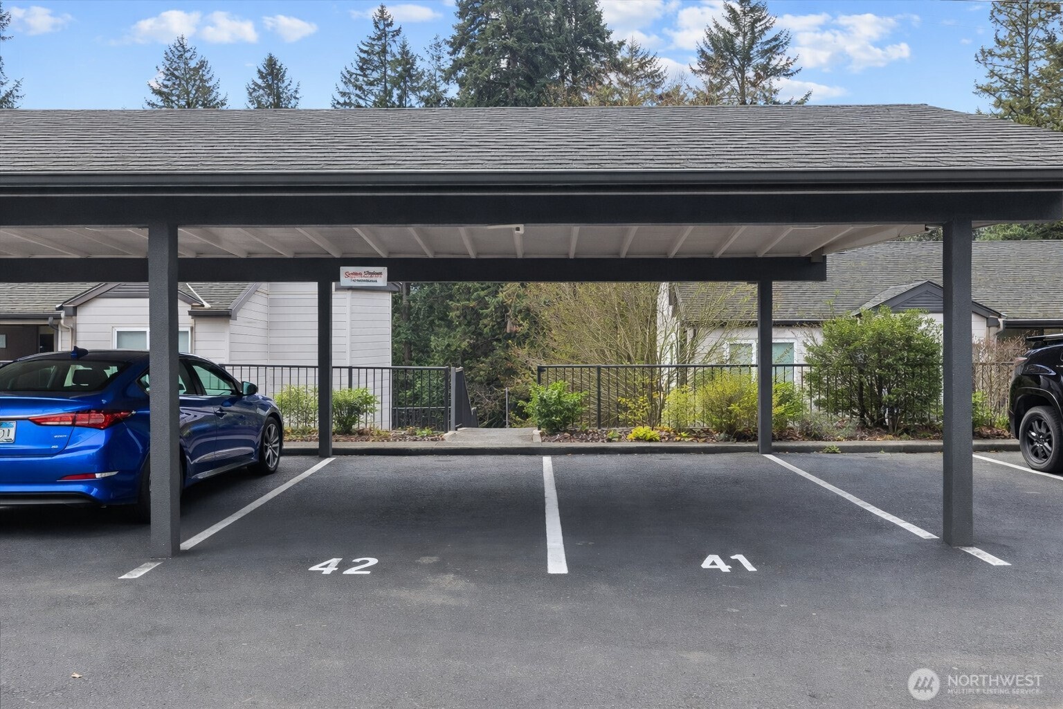 31500 33rd Place Southwest, Unit E201 Federal Way, WA 98023 - Photo 3 of 27