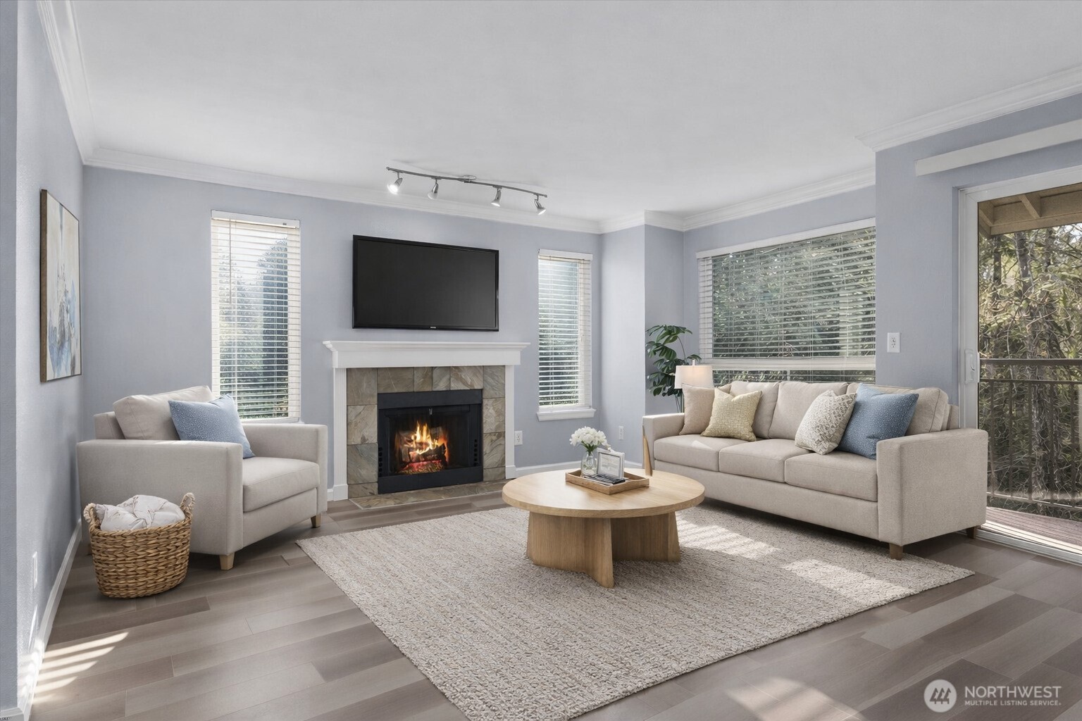 31500 33rd Place Southwest, Unit E201 Federal Way, WA 98023 - Photo 6 of 27