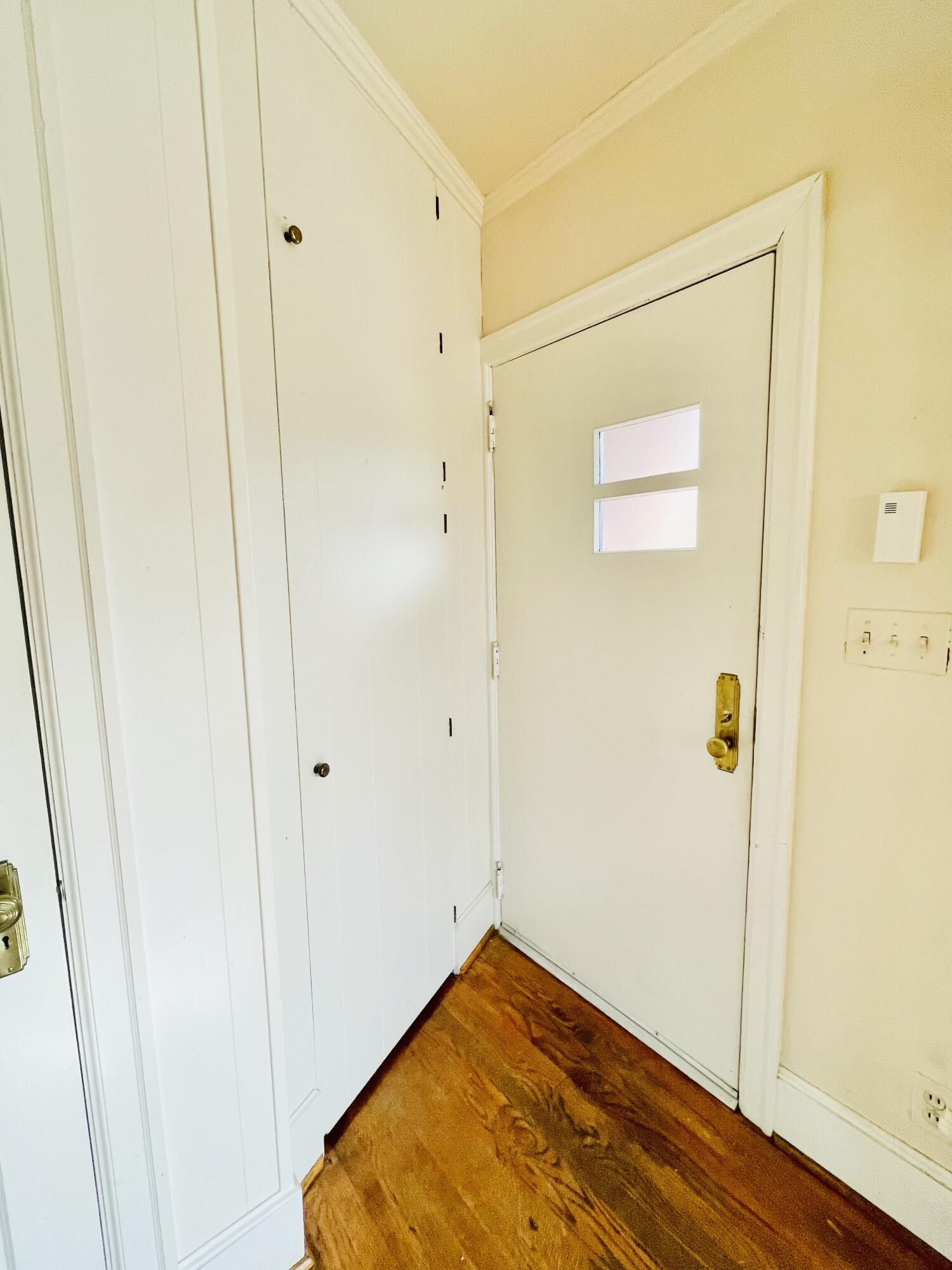 1917 Langdon Road Southwest Roanoke, VA 24015 - Photo 15 of 54 front door entry