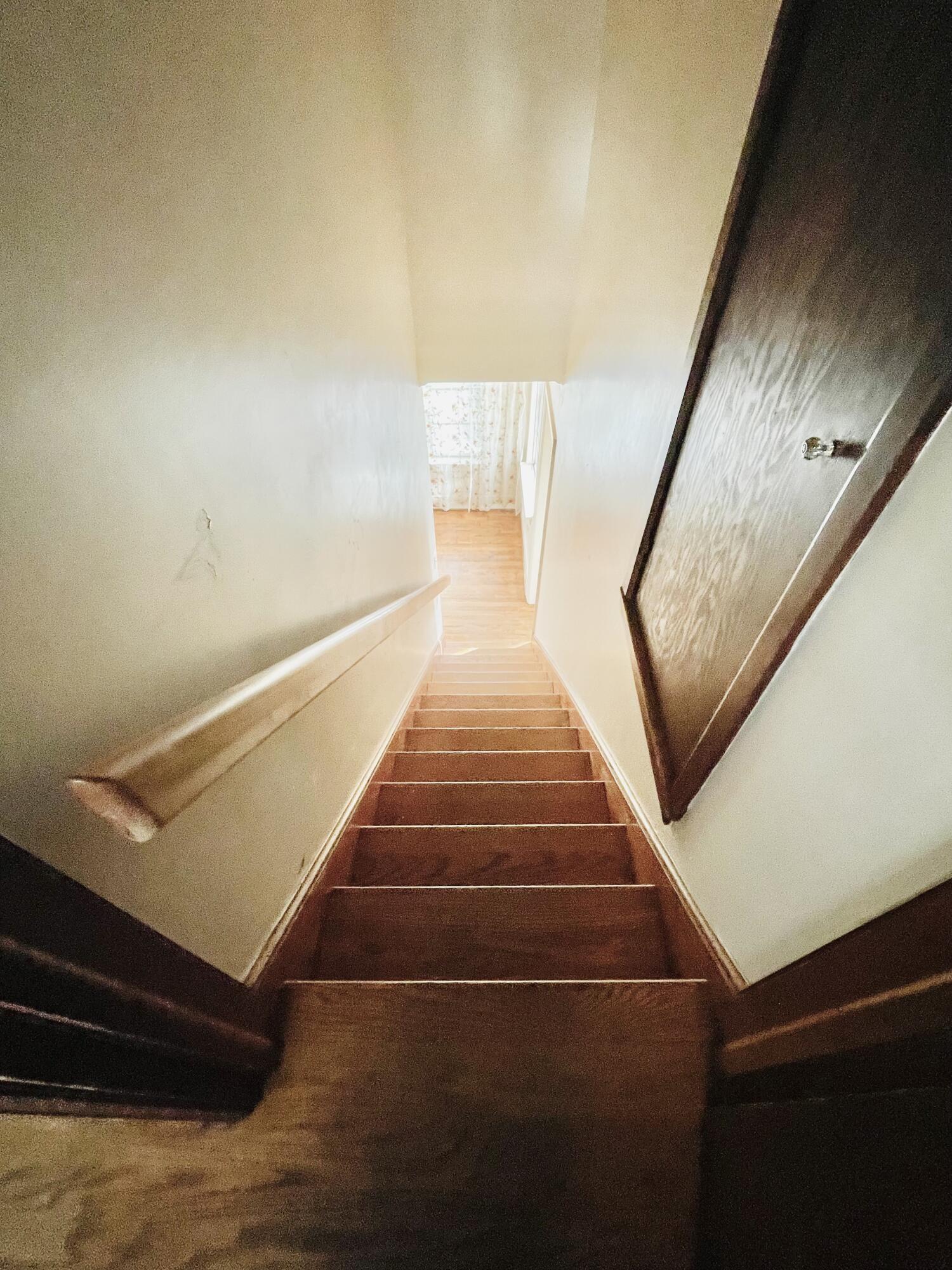 1917 Langdon Road Southwest Roanoke, VA 24015 - Photo 31 of 54 going down stairs