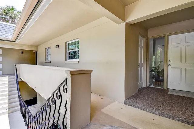 a view of livingroom and furniture