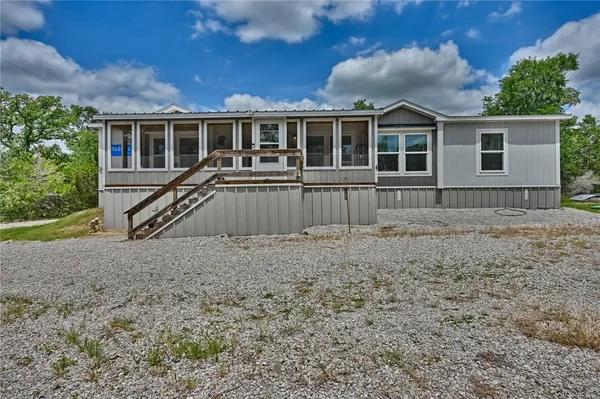 $309,000 | 120 Cowboys Drive, Somerville, TX 77879