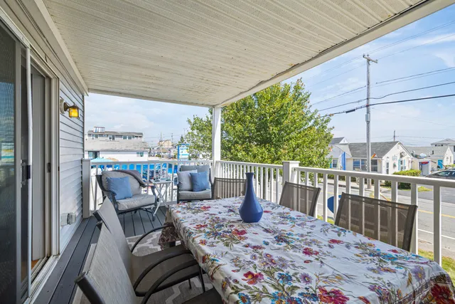 $620,000 | 170 East Grand Avenue, Unit 4, Old Orchard Beach, ME 04064