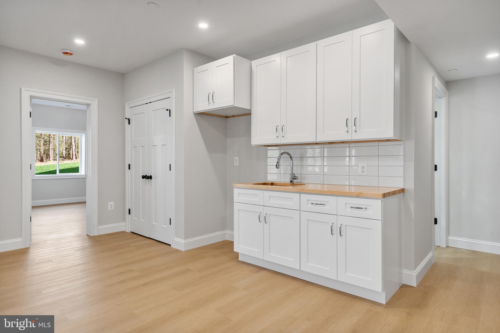 3815 Watson Road Brandywine, MD 20613 - Photo 56 of 73 Kitchenette in basement