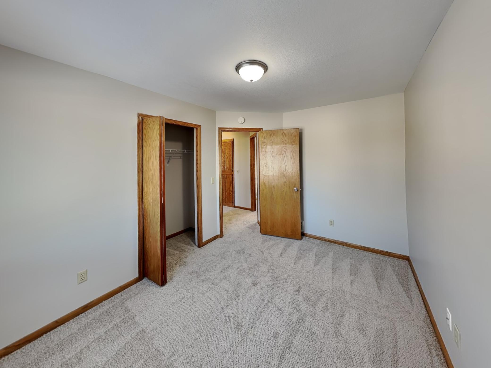 8009 Delano Way Inver Grove Heights, MN 55076 - Photo 13 of 23