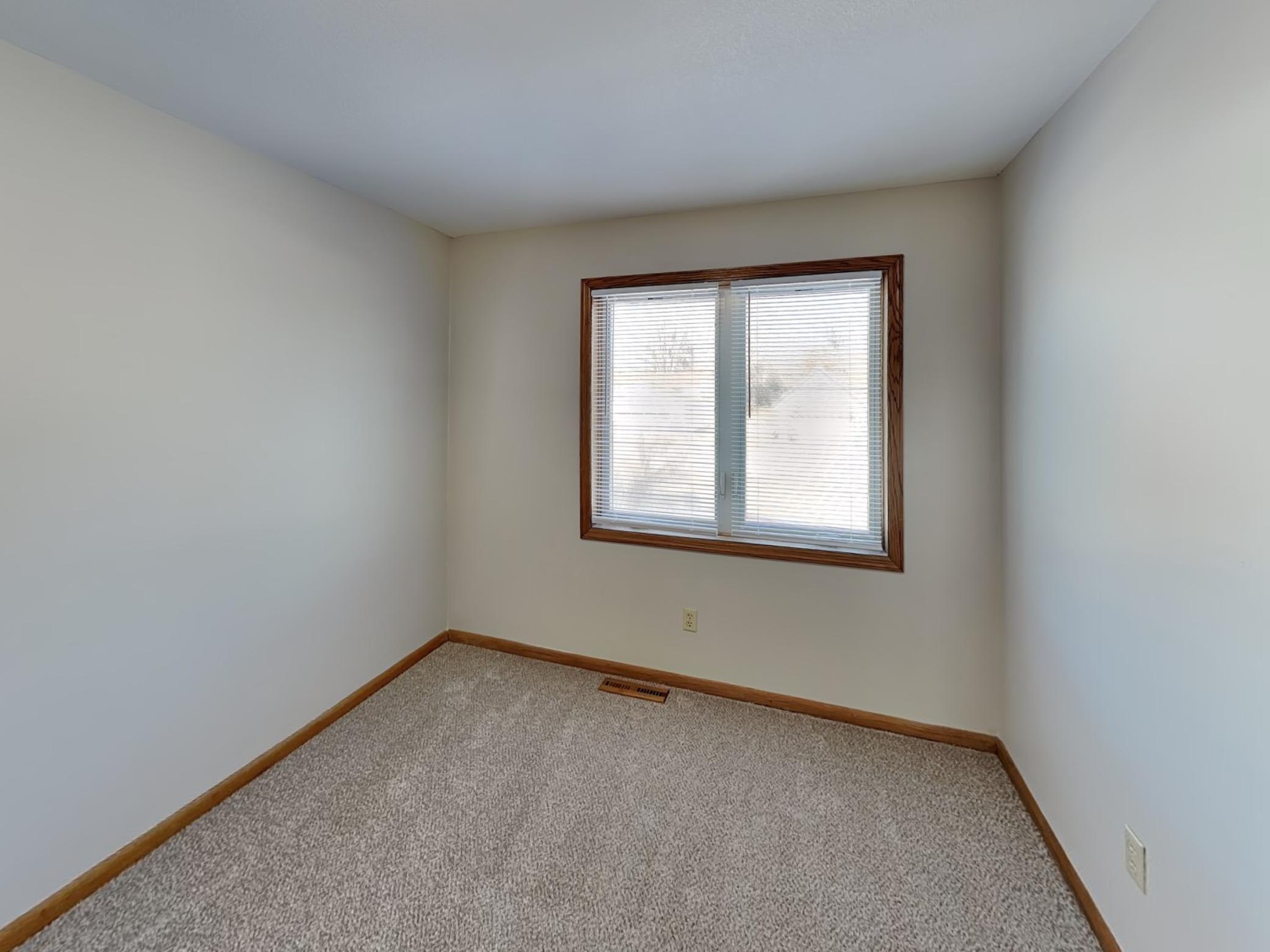 8009 Delano Way Inver Grove Heights, MN 55076 - Photo 14 of 23