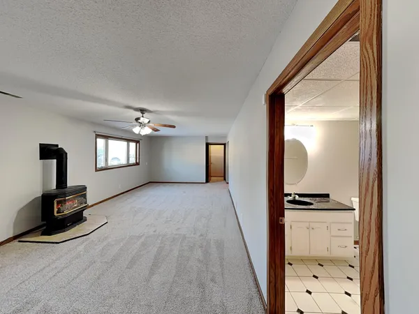 $2,879 | 8009 Delano Way, Inver Grove Heights, MN 55076