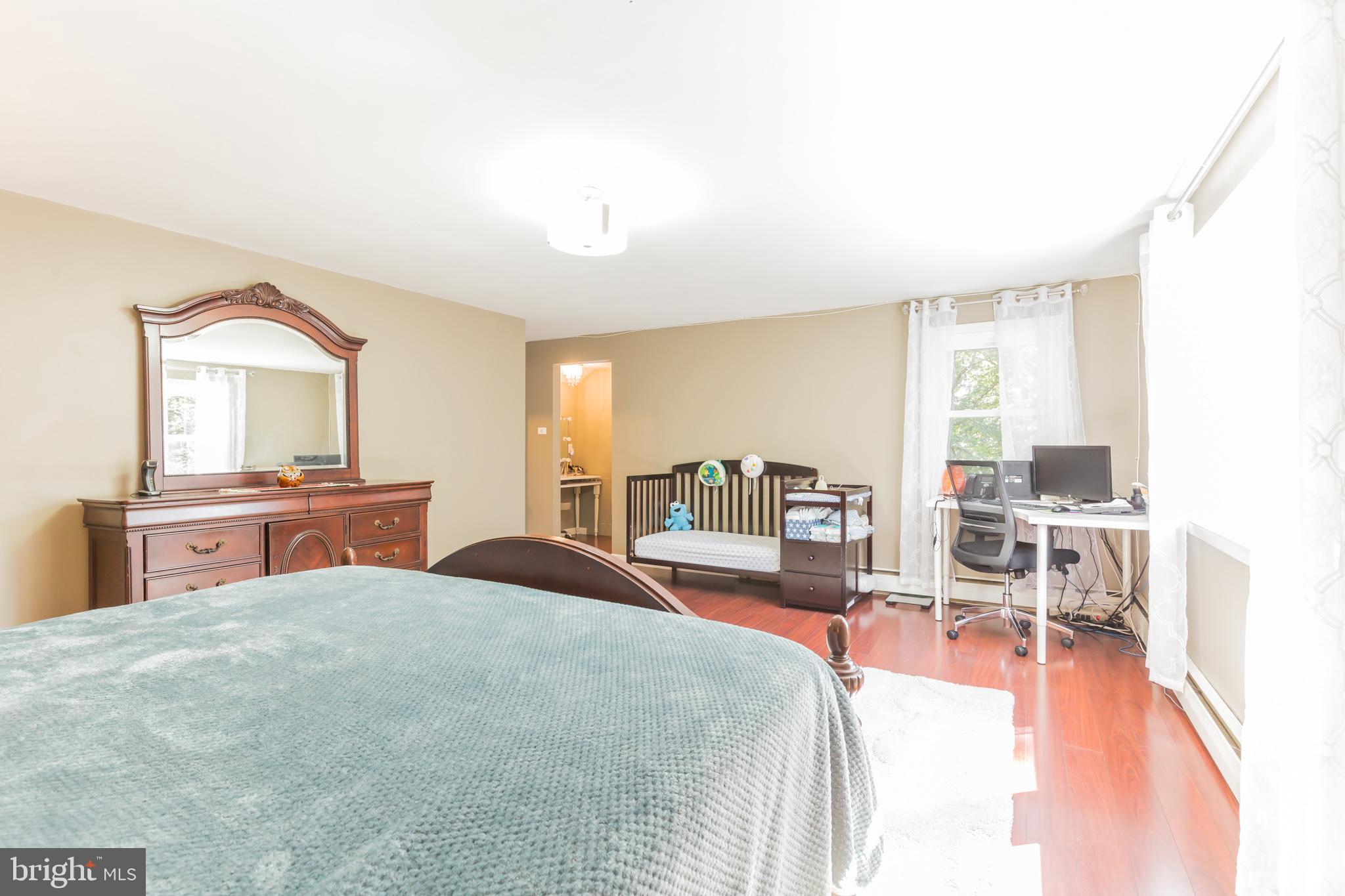 2327 Fairway Road Huntingdon Valley, PA 19006 - Photo 21 of 30 Gallery Image 21