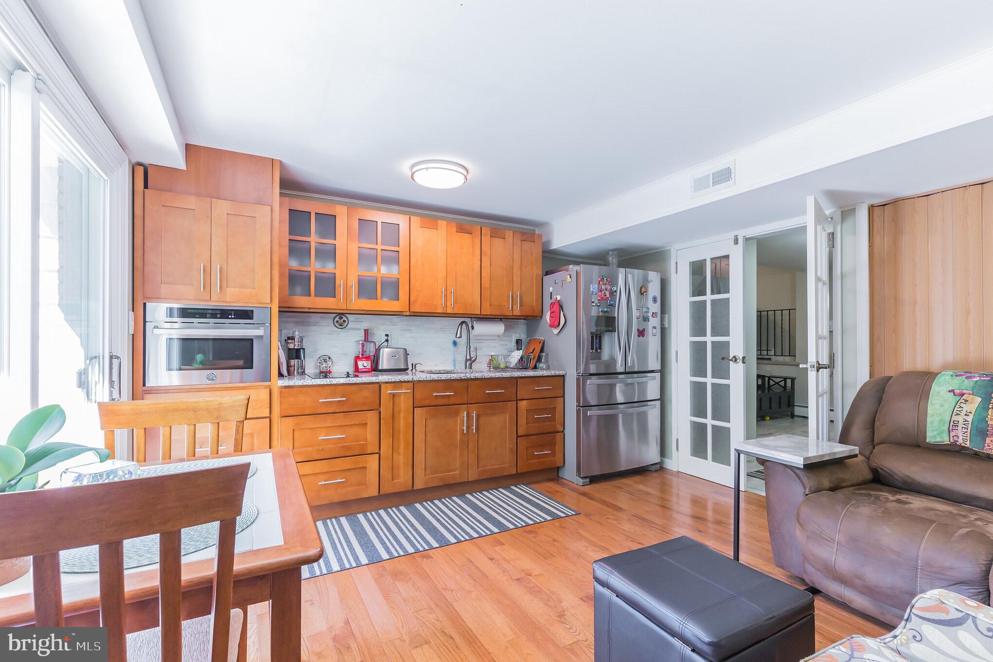 2327 Fairway Road Huntingdon Valley, PA 19006 - Photo 6 of 30 Gallery Image 6