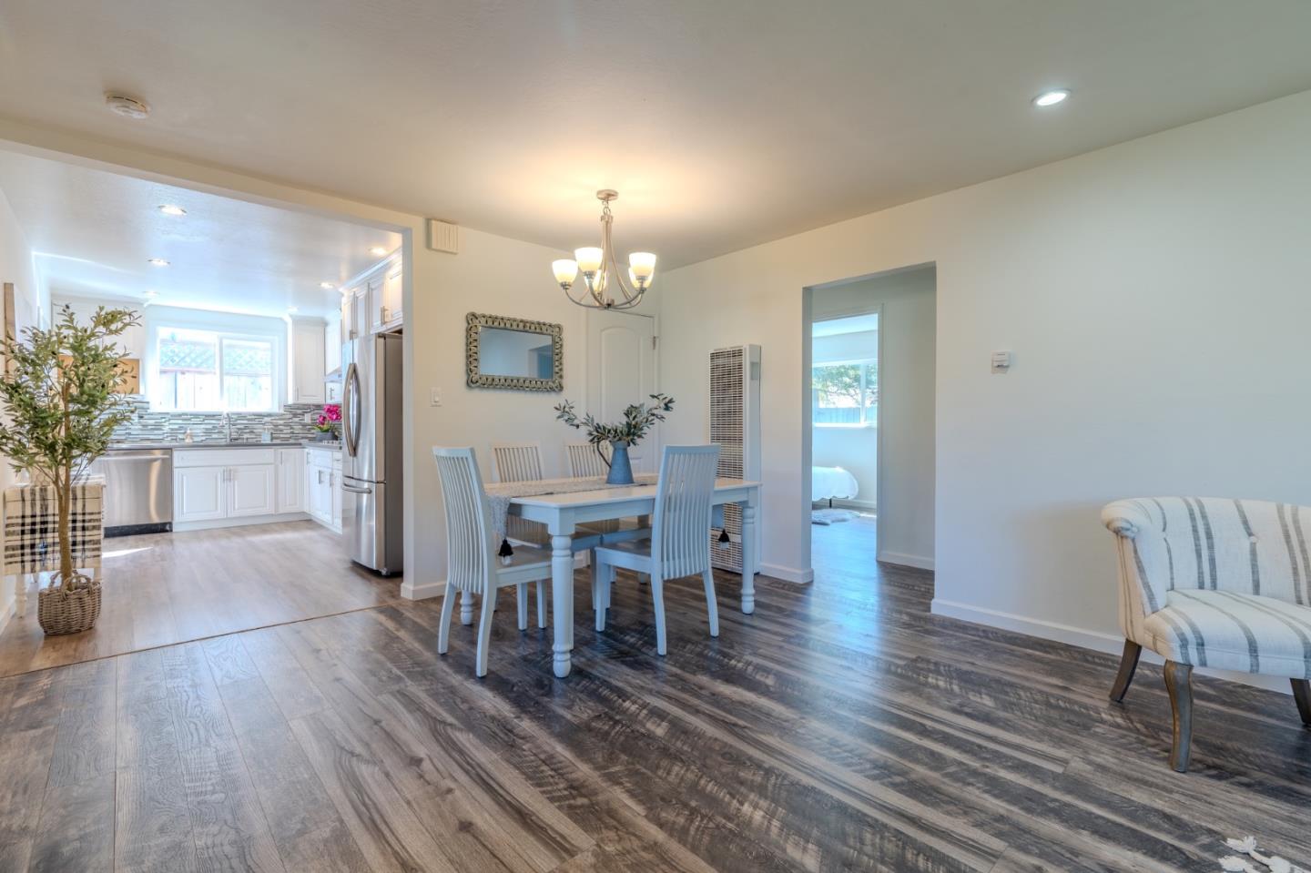 352 Monterey Road Pacifica, CA 94044 - Photo 6 of 32