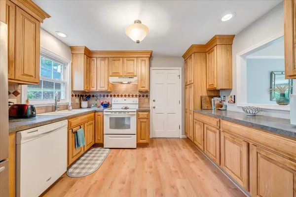 $440,000 | 3656 Verona Trail, Roanoke, VA 24018