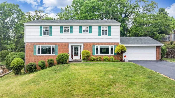 $440,000 | 3656 Verona Trail, Roanoke, VA 24018