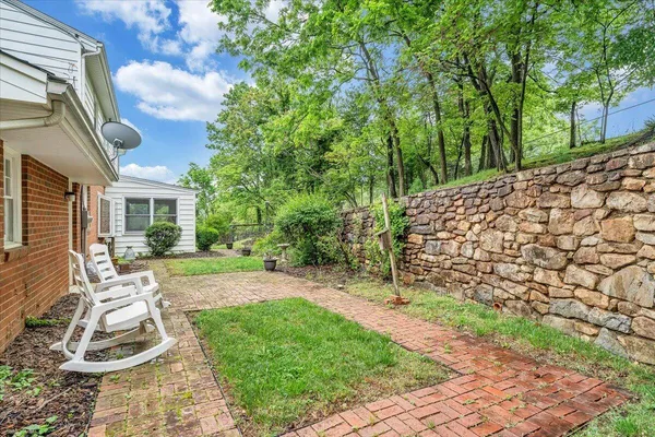 $440,000 | 3656 Verona Trail, Roanoke, VA 24018