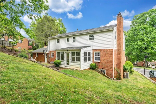 $440,000 | 3656 Verona Trail, Roanoke, VA 24018