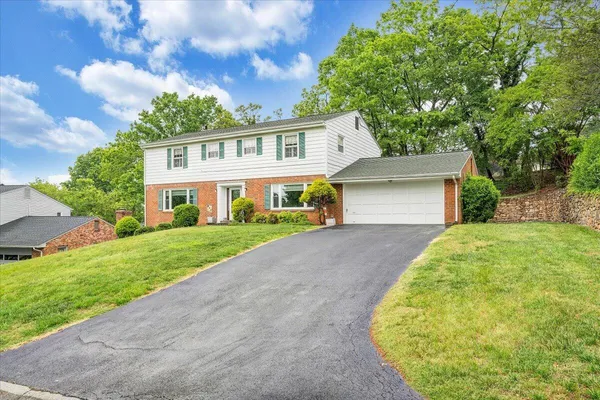 $440,000 | 3656 Verona Trail, Roanoke, VA 24018