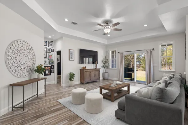 $1,250,000 | 1880 Highway 21, Paige, TX 78659