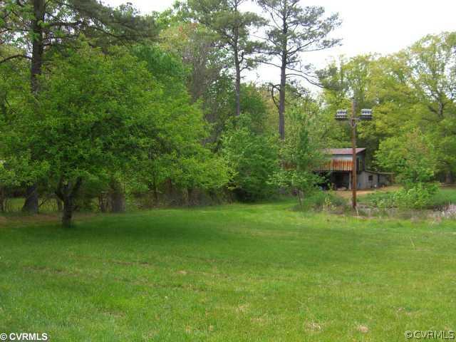 10106 Newbys Bridge Road Chesterfield, VA 23832 - Photo 2 of 3 Stable/Barn - Large Barn