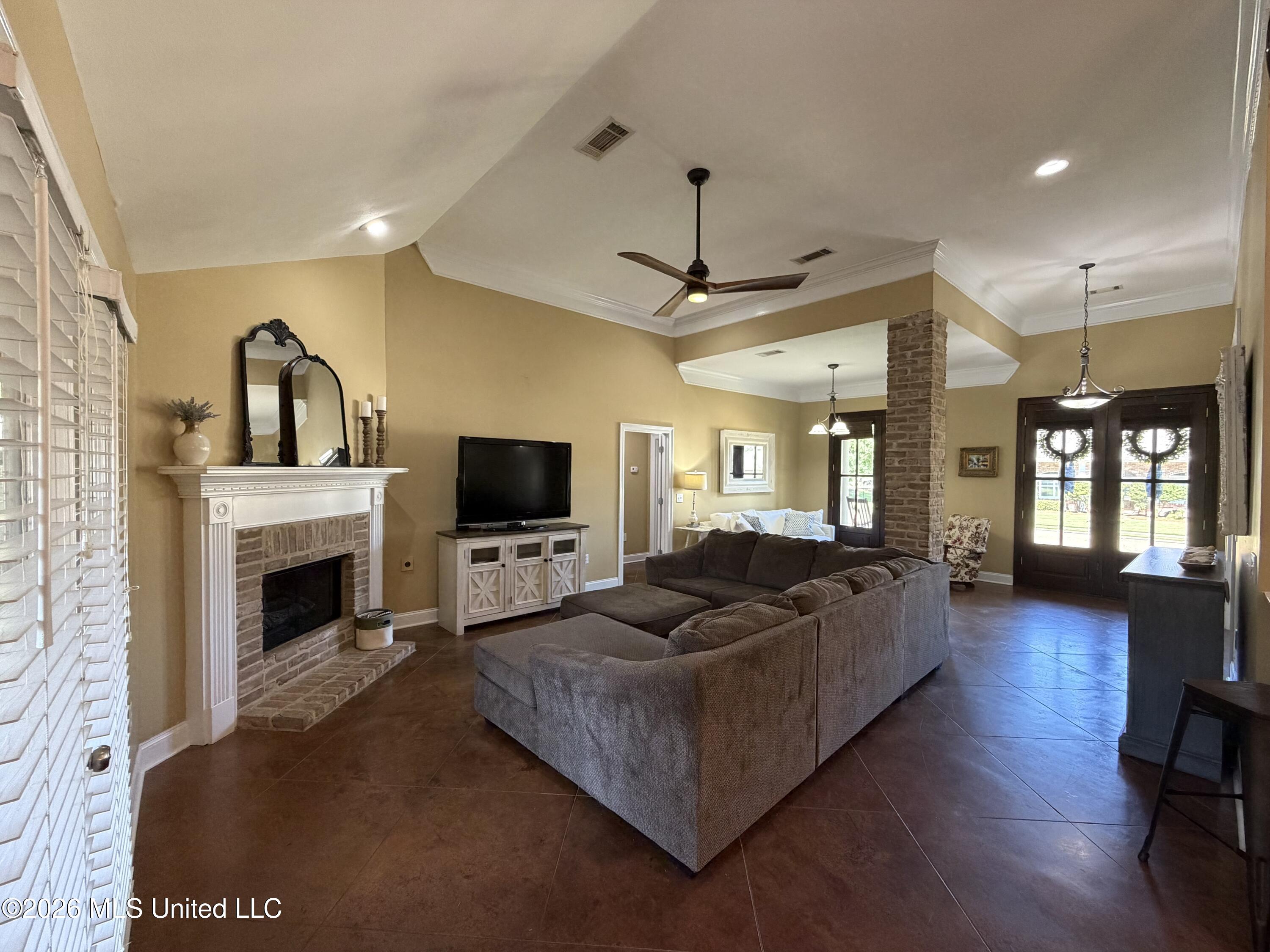 285 Lighthouse Lane Brandon, MS 39047 - Photo 14 of 31 IMG_5442