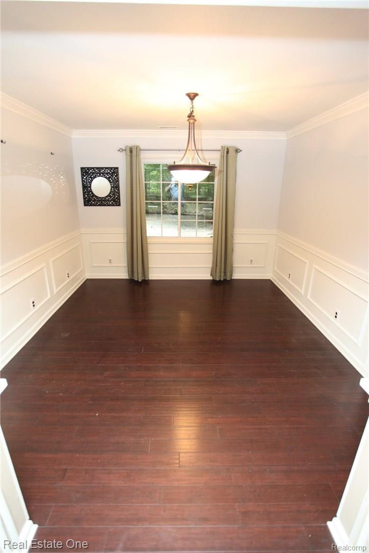 30315 Rockshire Avenue Farmington, MI 48334 - Photo 10 of 43 Rockshire71.JPG