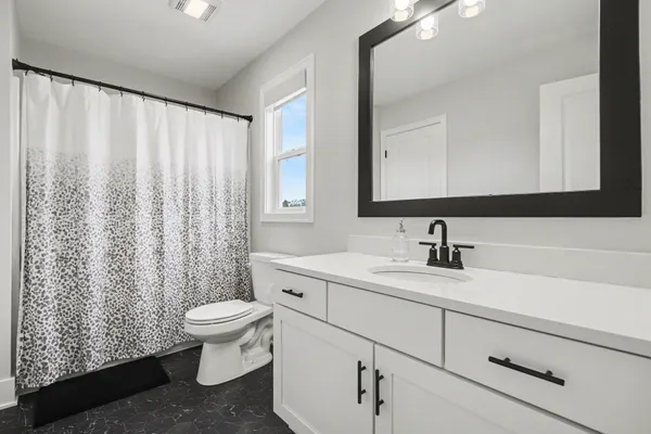 $775,000 | 13059 Pine Glen Drive, Grand Haven, MI 49417
