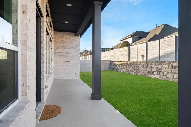 a view of an entryway