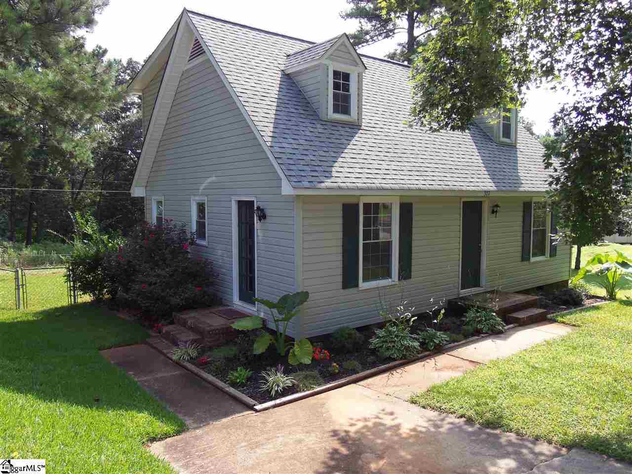 327 Jamestown Road Easley, SC 29640 - Photo 1 of 1