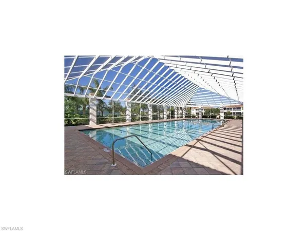 $3,900 | 3025 Driftwood Way, Unit 3203, Naples, FL 34109
